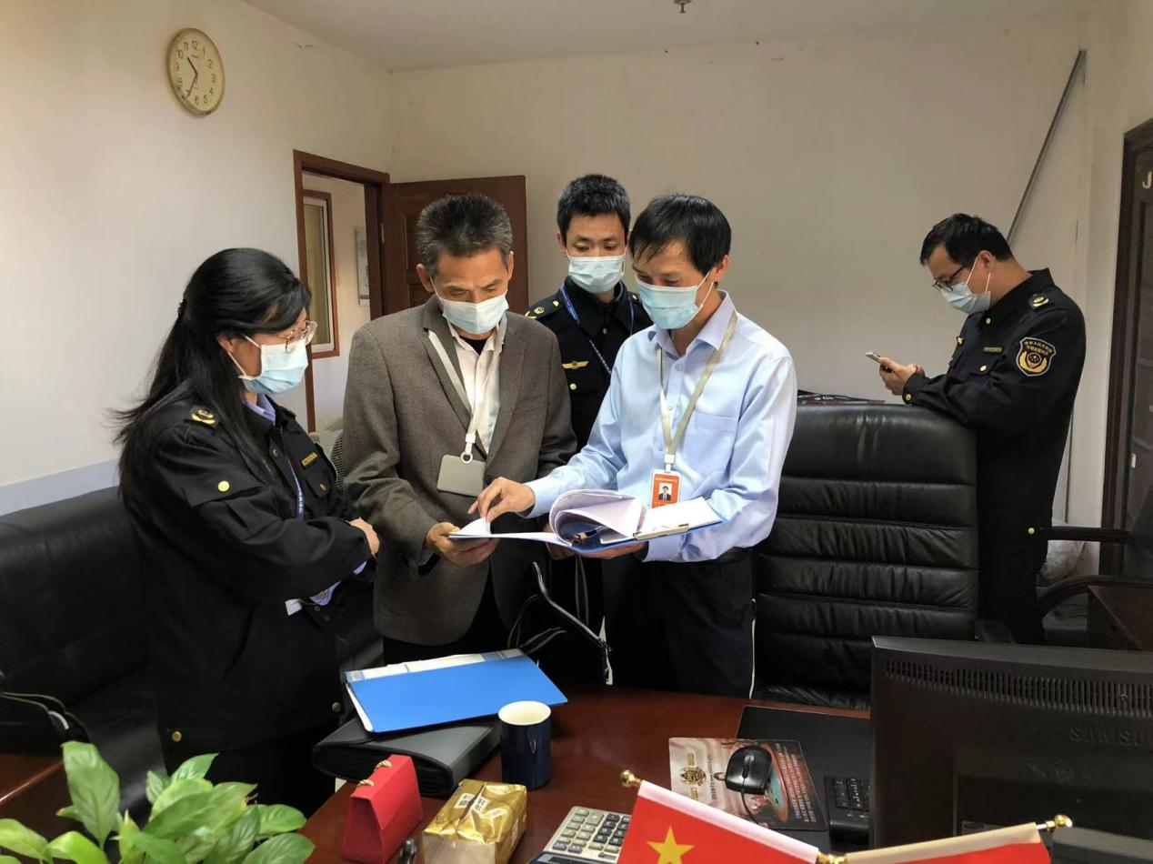 拱墅区纪委区监委一行莅临钱江商城 开展疫情防控及特种装备清静羁系事情