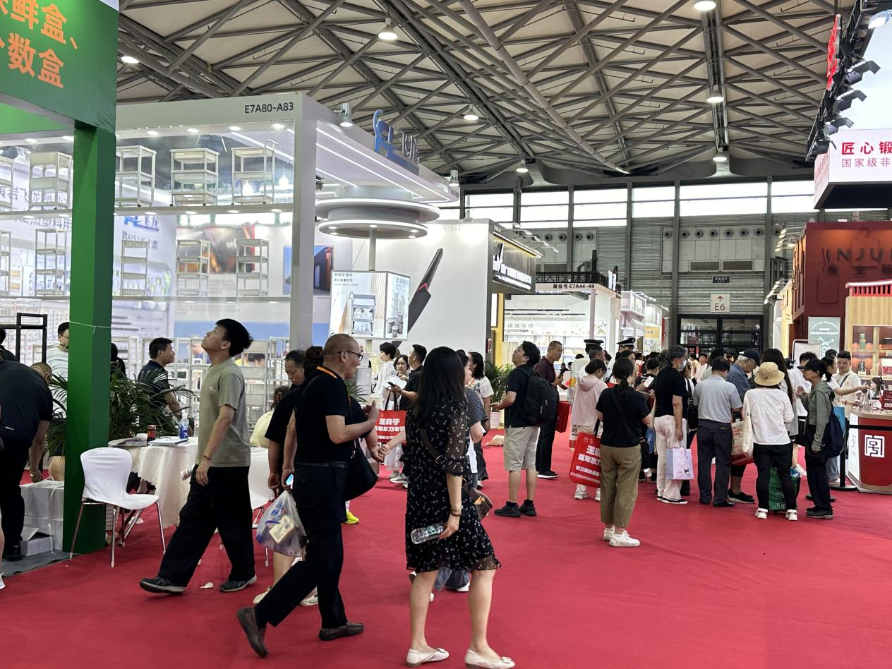 钱江商城旅行第118届中国日用百货商品生意会——盛夏聚势?百货共赢